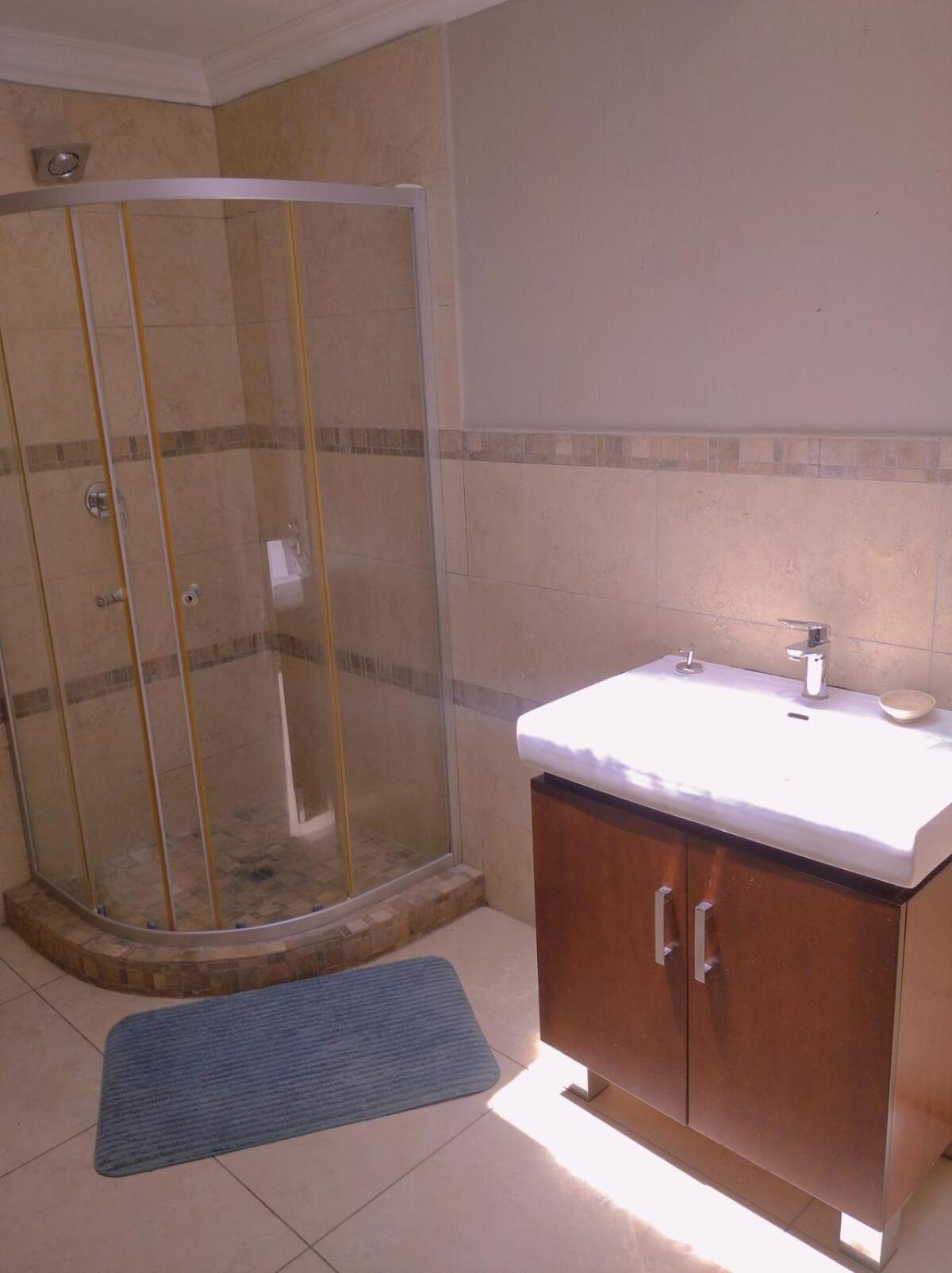 Pecanwood Relaxing Villa 5 Bedroom With Pool Hartbeespoort Luaran gambar