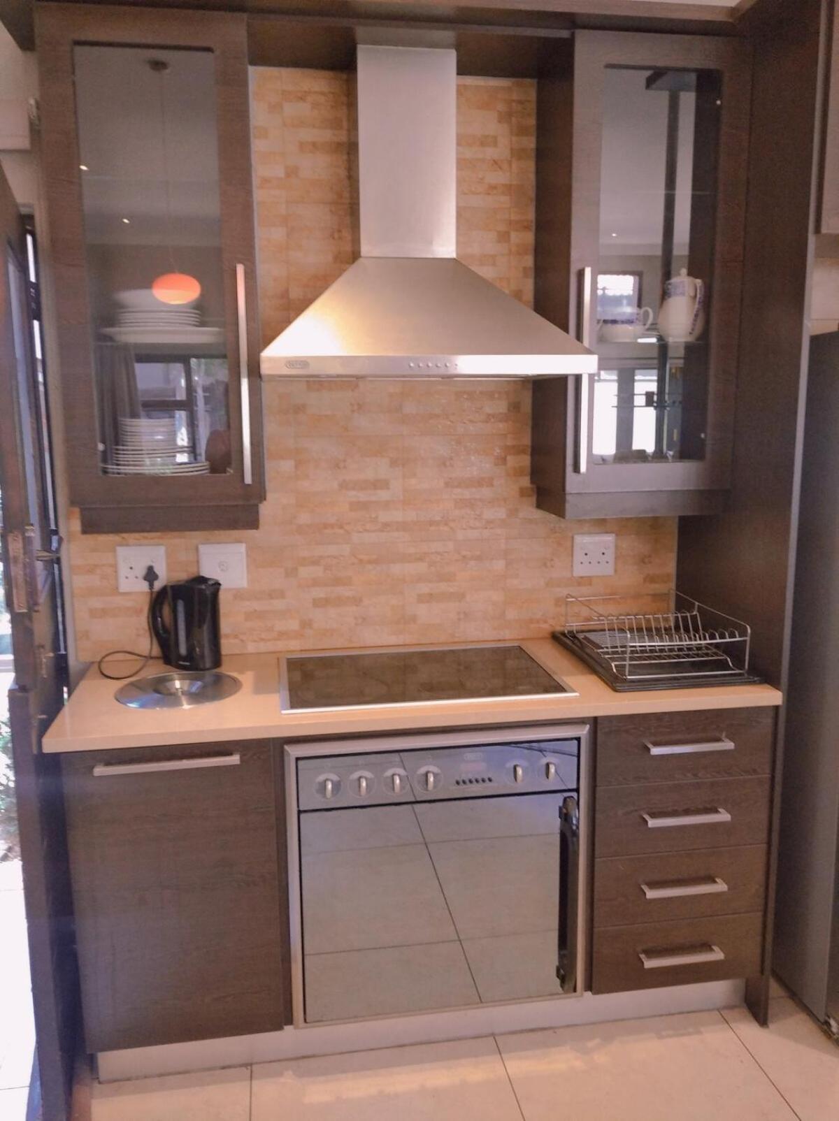 Pecanwood Relaxing Villa 5 Bedroom With Pool Hartbeespoort Luaran gambar