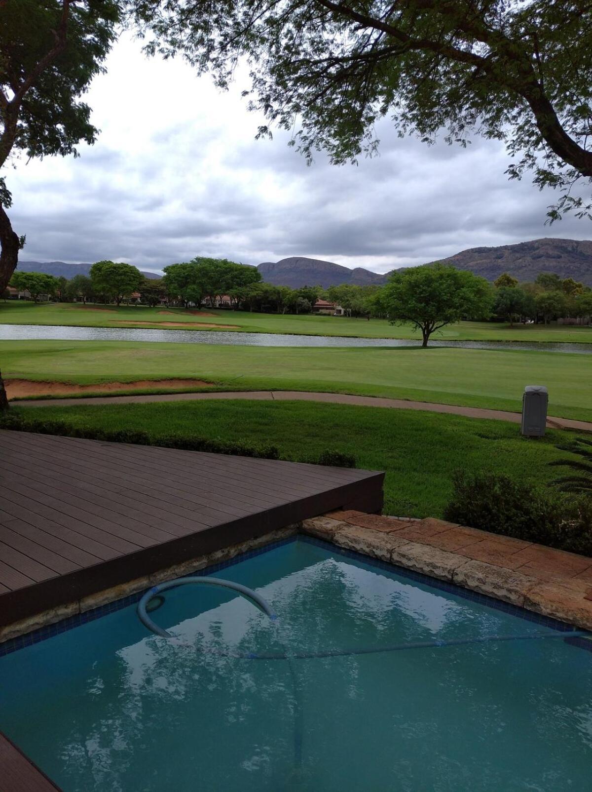 Pecanwood Relaxing Villa 5 Bedroom With Pool Hartbeespoort Luaran gambar