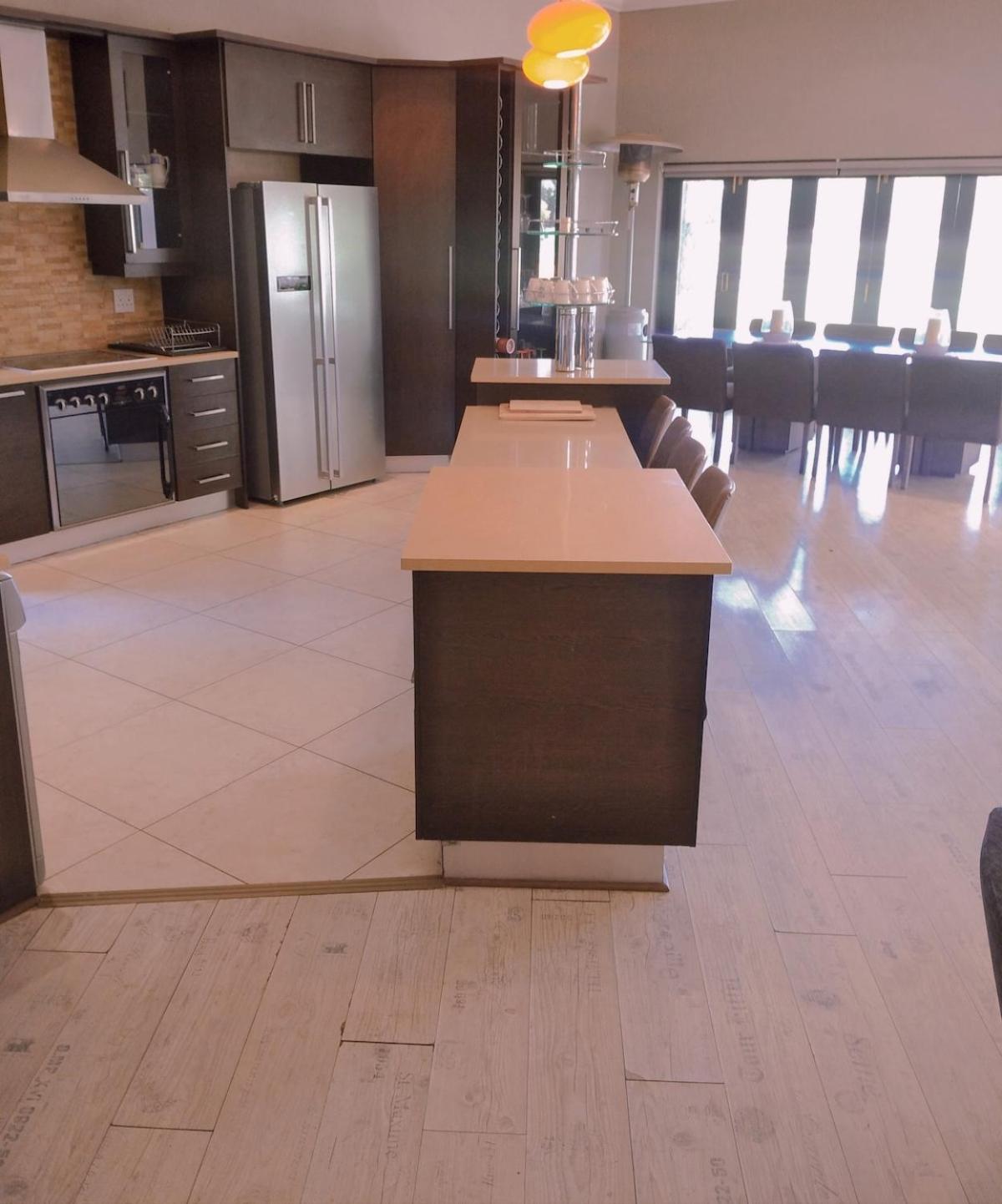 Pecanwood Relaxing Villa 5 Bedroom With Pool Hartbeespoort Luaran gambar