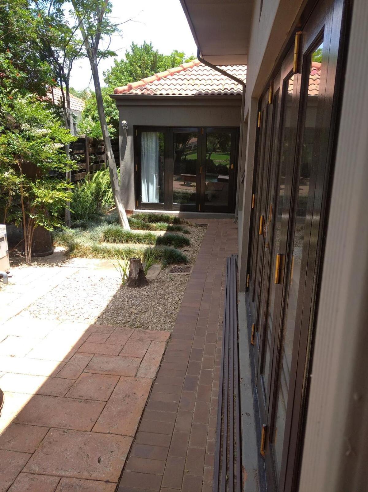 Pecanwood Relaxing Villa 5 Bedroom With Pool Hartbeespoort Luaran gambar