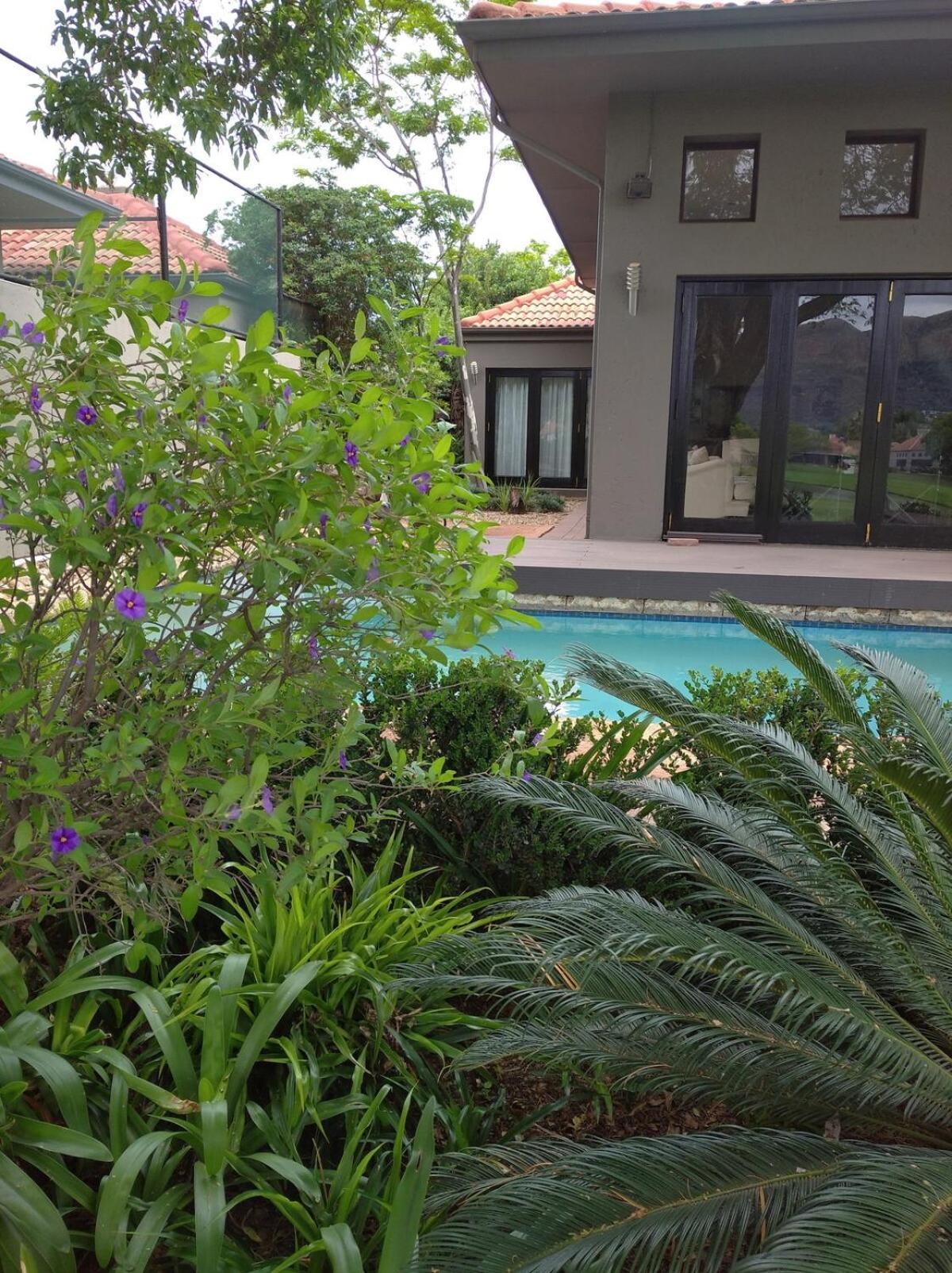 Pecanwood Relaxing Villa 5 Bedroom With Pool Hartbeespoort Luaran gambar